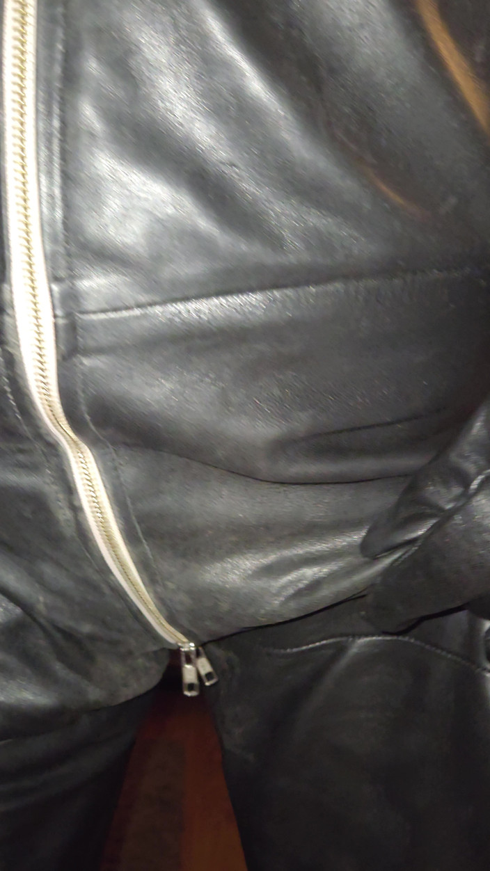 Leatherman63: Skóra Asmr