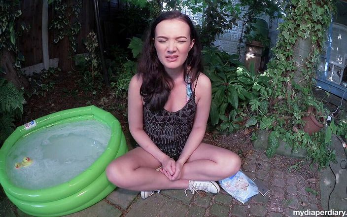 Faye Taylor: Chat de pantalones de baño