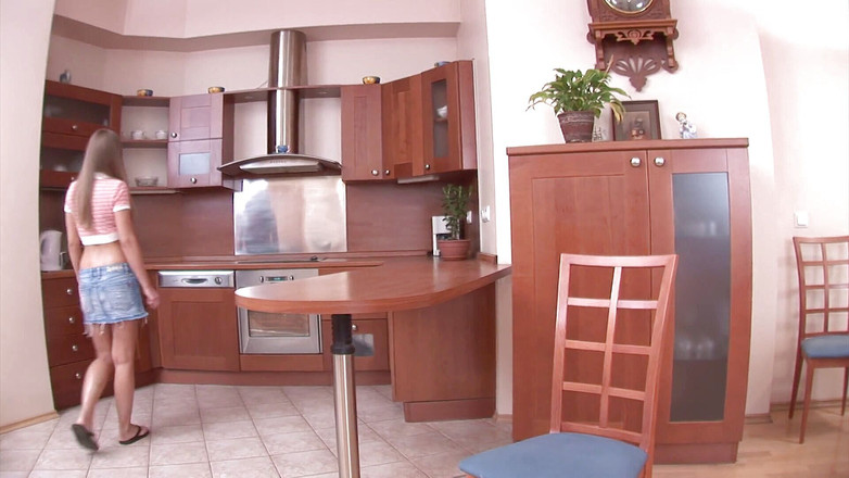 Uncklefred: Aku suka masturbasi anal