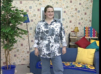 YOUR FIRST PORN: Tlustá a podivná Tina chce ukázat prsa