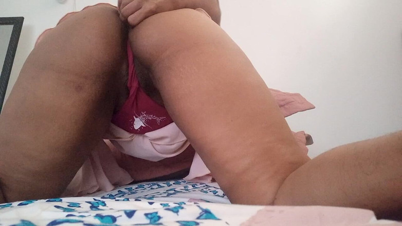 PATY PATY: Latina Very Slutty From Mexico Masturbates and Sends the Video...