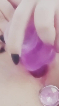 JOI ファックして一緒にイッちゃう!ムラムラした痴女妻は彼女の穴をファックするのが大好きです!