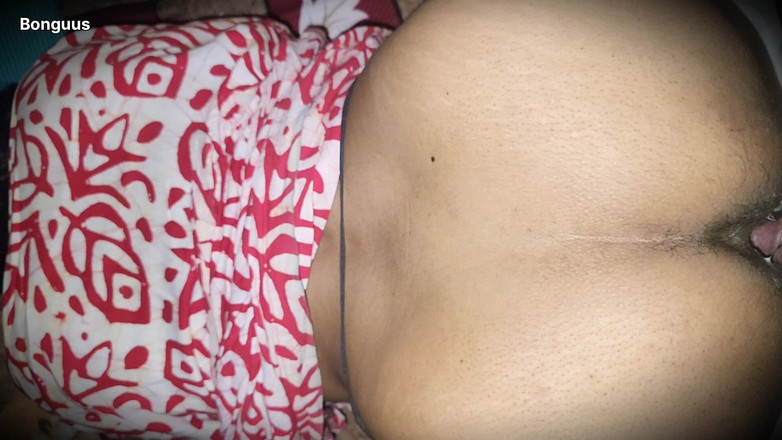 Riya Bonguus: Desi india sborra dentro la figa