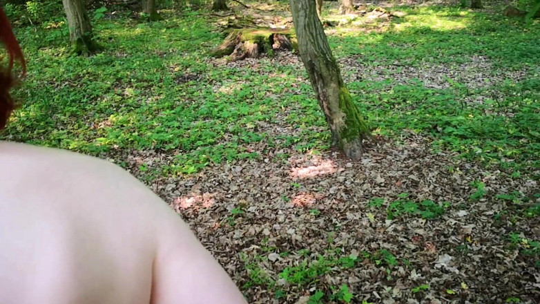 Bouncy Tits Action: Naked bondage outdoor then whipping