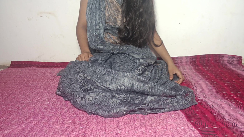 Hot_girl: 你的 Komal 阿姨被 big kheera 性交 - 辣妹