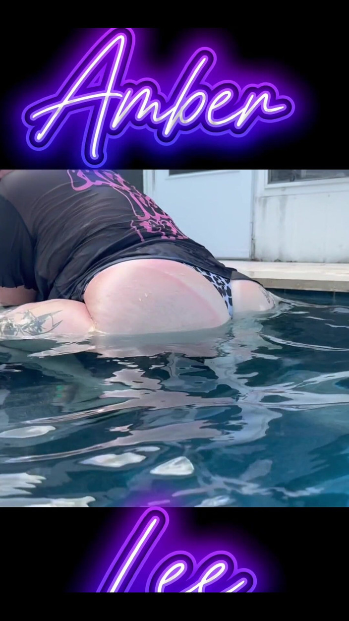 StacXXXs: Amber lee bagnata bagnata