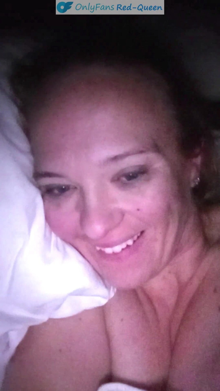RedQueen: Cuckquean Nights - Sharing a Bed with My Husband and His...
