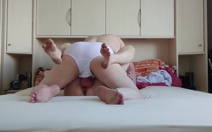 NylonjungeCarmen: Horny Fuck with Granny in Underpants and Dirty Feet