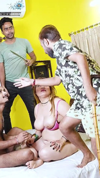 Indiana com tesão Gangbang com All Her Devars When Husband Not at Home (Hindi Audio)