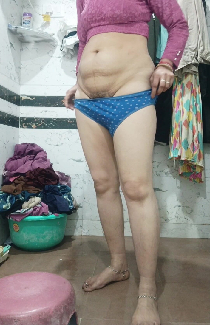 Priyahot77: Indiancă Priya Bhabi Cur Mare Spectacol