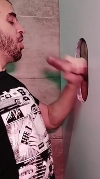 Gloryhole en Boyberry Madrid