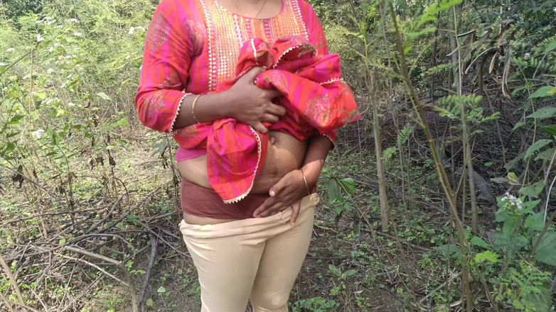 Apple baby: 大学生户外热辣浪漫