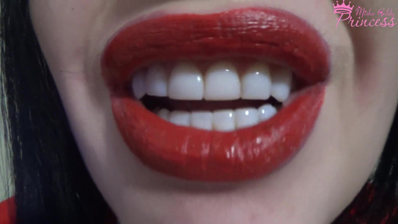 Goddess Misha Goldy: Reddest Lips