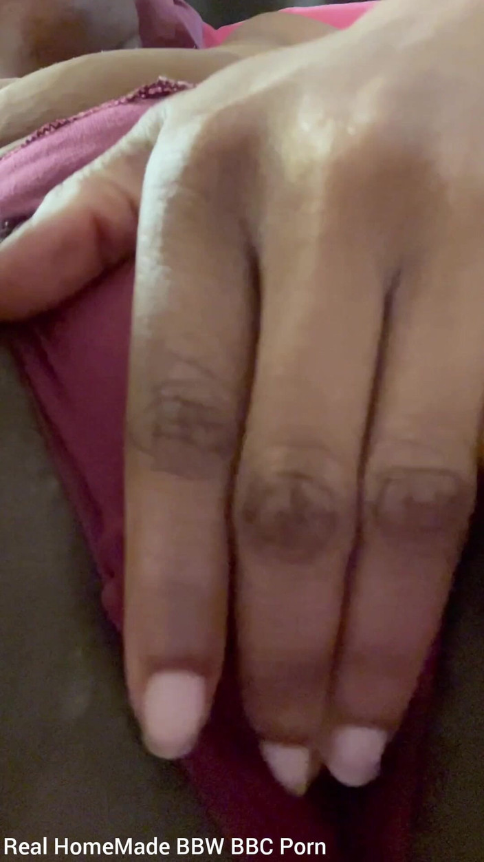 Super sexy ebony cuties: Reiben an meiner muschi, geworfen meine hose, tropfnasse orgasmen