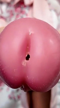 Succhiare il cazzo e il cei della matrigna di Futa - L'enorme cazzo futanari Sydney urla che vuole che il suo bravo figliastro le faccia un pompino