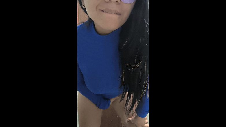 NEGRITA SEXY: 我 60 岁的阴道现在看起来像一个 40 岁