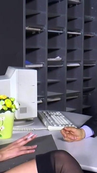 Azgın sekreterim!