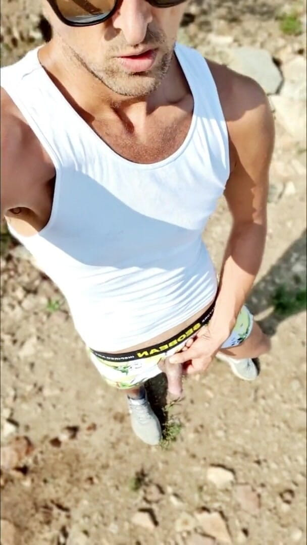 Slutboyben: Slutboyben Cam4 Veřejné chcaní na dovolené