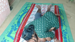 Raju Raju: Menikmati Video Lucah Gaya Kampung India