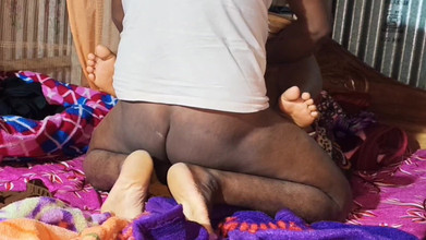 Mona sexy: Video mới Bhabhi của tôi làm tôi thích thú