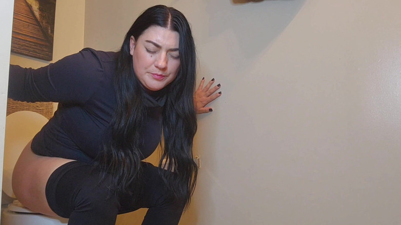 Julia Ryan: Gassy