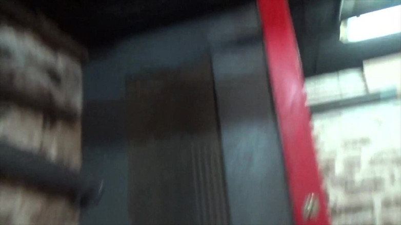 Bareback porn with straight boy: Nechá se nadopovat v zákulisí