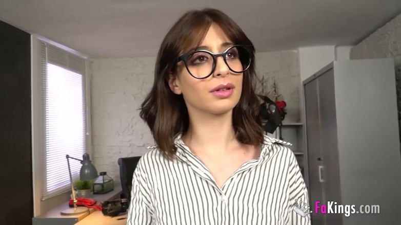 FAKings: Are sure you're porn-worthy? Show me your dick then, and...