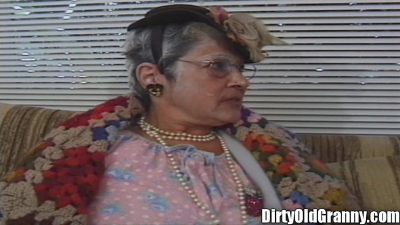 Dirty Old Granny: Raspy Grandma Bitty Bitch Boned by Younger Big Dick Digusto...