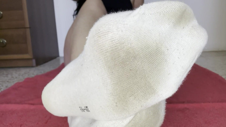 Bergami Melissa: Dirty White Socks for a Pervert