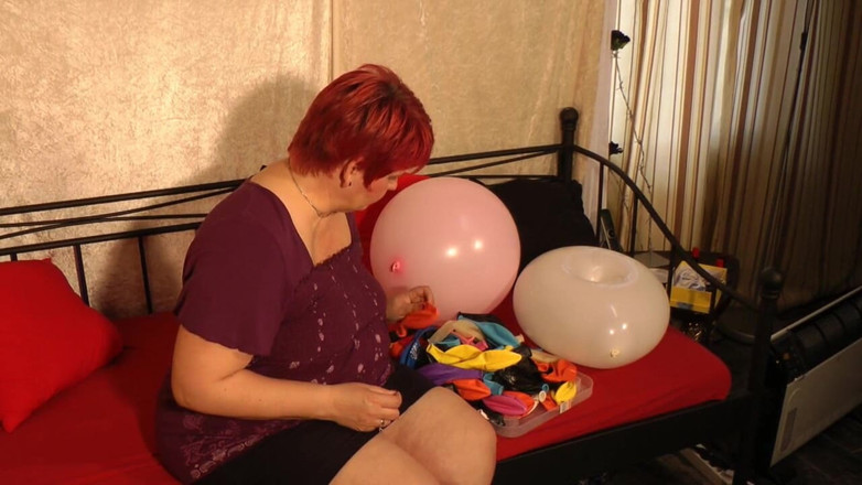 Anna Devot: Annadevot - Ballooning teasing
