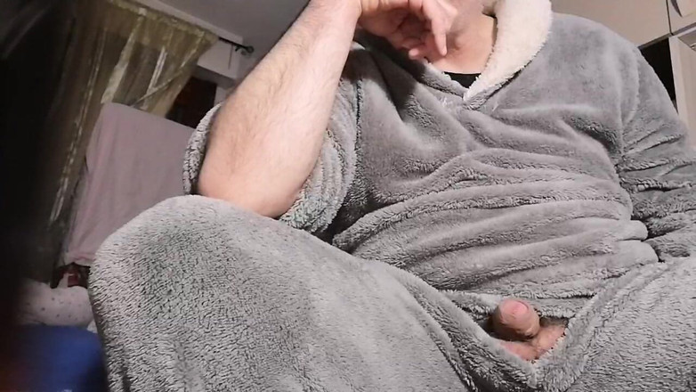 Setesesso7: Voglio Sborrare Nella Tazza E Bere Il Mio Latte Caldo!