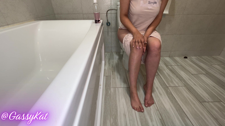 GassyKat: La toilette quotidiana episodio 22