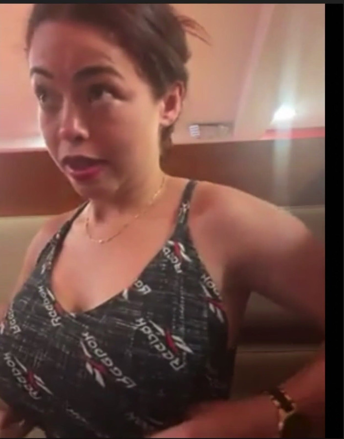 TefyLove20: Open Me Ass