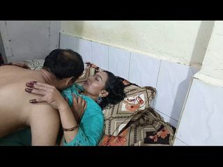 Sagita Sharm: 義理の妹は、妻よりもセックスが上手だと言っています