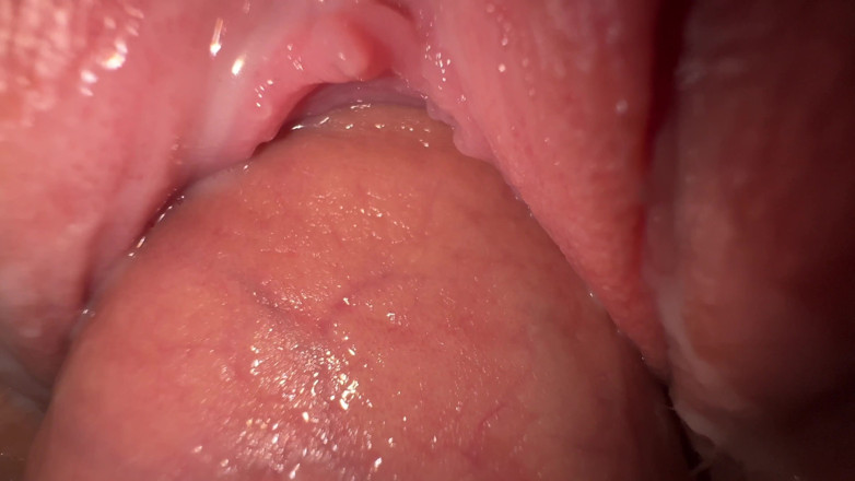 Mia Foster: Close-up da meia-irmã cremosa