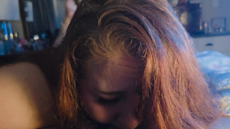 Fox Goddess: Грязная глубокая глотка и трах киски в видео от первого лица