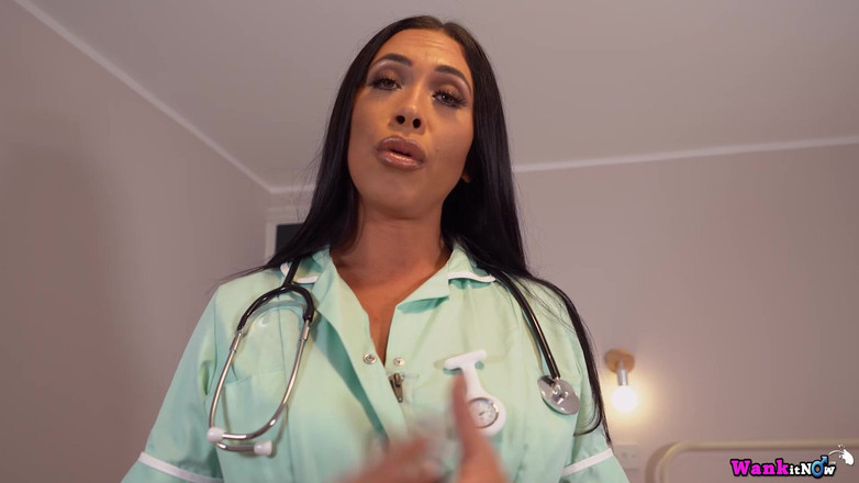 Wank it Now: Hannah Shaw - Teploty stoupají