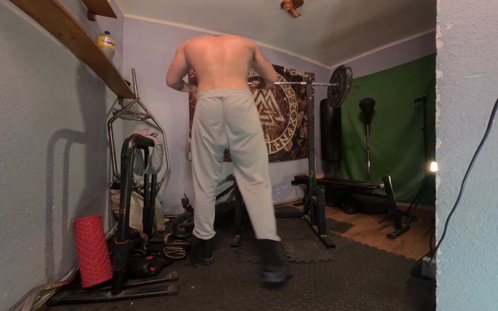 Jack Spanish VR: 8K VR180 - rituale della palestra a casa - nudi squat profondi...