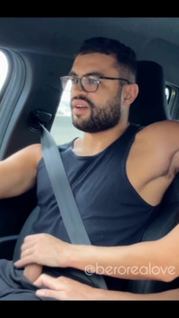 This Gif Doesn’t Tell