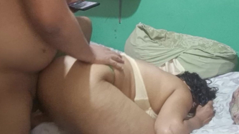 BigassMILF40: Wanita tamil berpantat besar dikongkek gaya doggy