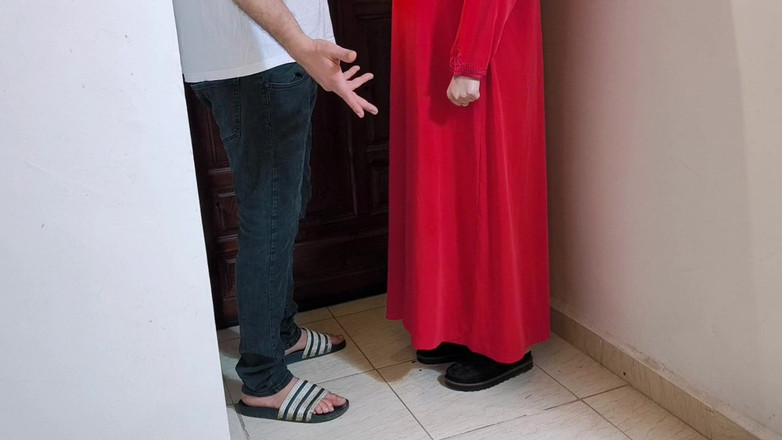 Egyptian wife cuckold: Rozchozená manželka arabská hidžáb