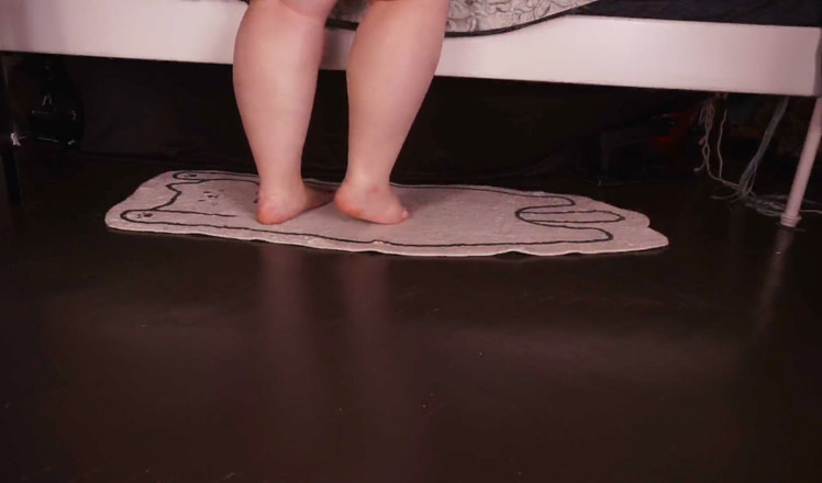 AssGives: I Walk Barefoot