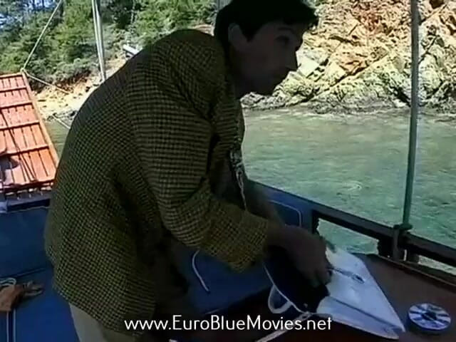 Euro Blue Movies: The Luxury Hookers / Noble au bord de la mer (1997)