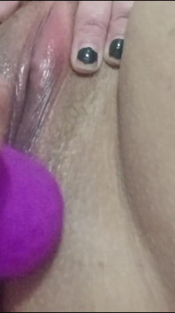 Playing W/ Toy My Fat Pussy Cums