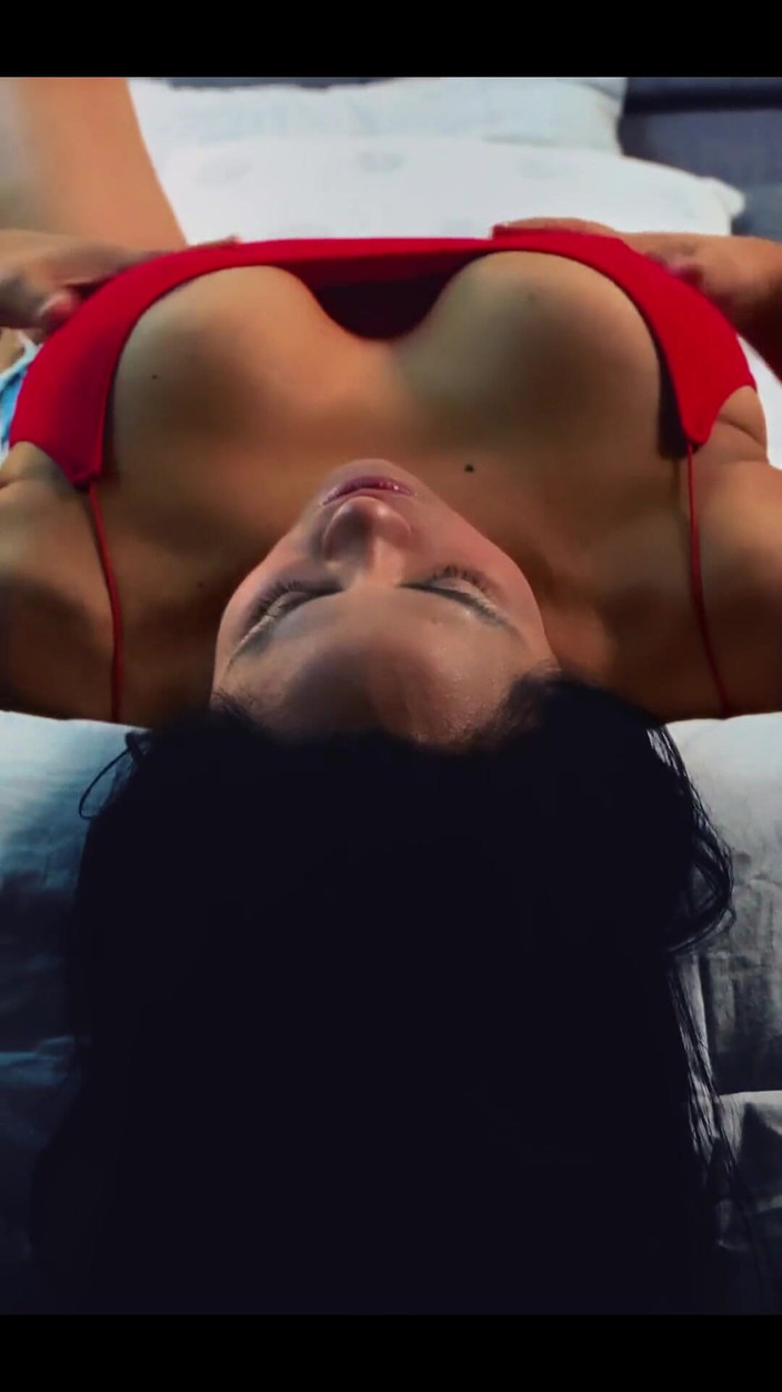 Lisa X Lopez: Díky Bohu za léto!