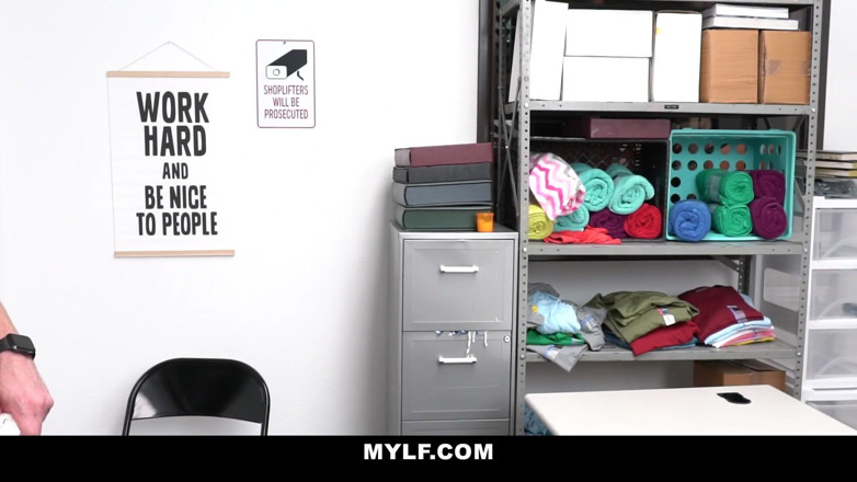 Shop Lyfter: Shoplyfter mylf - справа no. 7489593