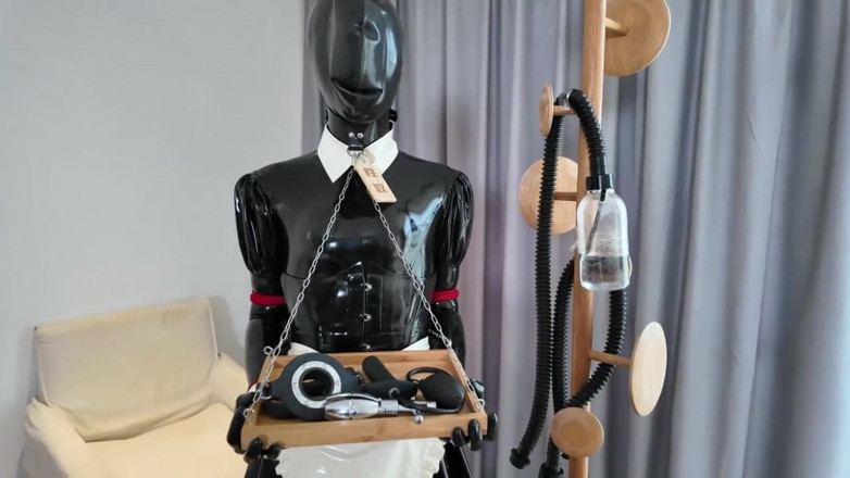 Aisan girl bondage: Servizio di pulizia in lattice