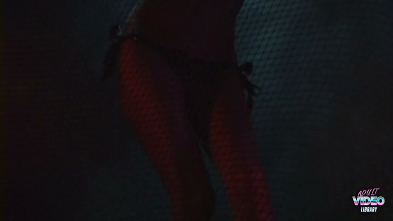Adult Video Library: Striptease in high heels, was könnten sie möglicherweise von einer...