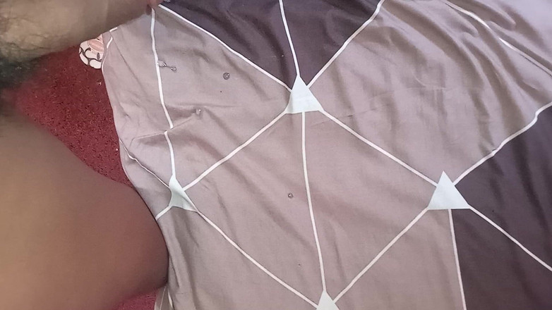 Eatrella j: Подсела, трахается и не отпускает ее мобильный телефон