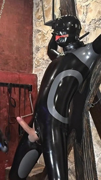 十字架上的惩罚 - Alex Latex